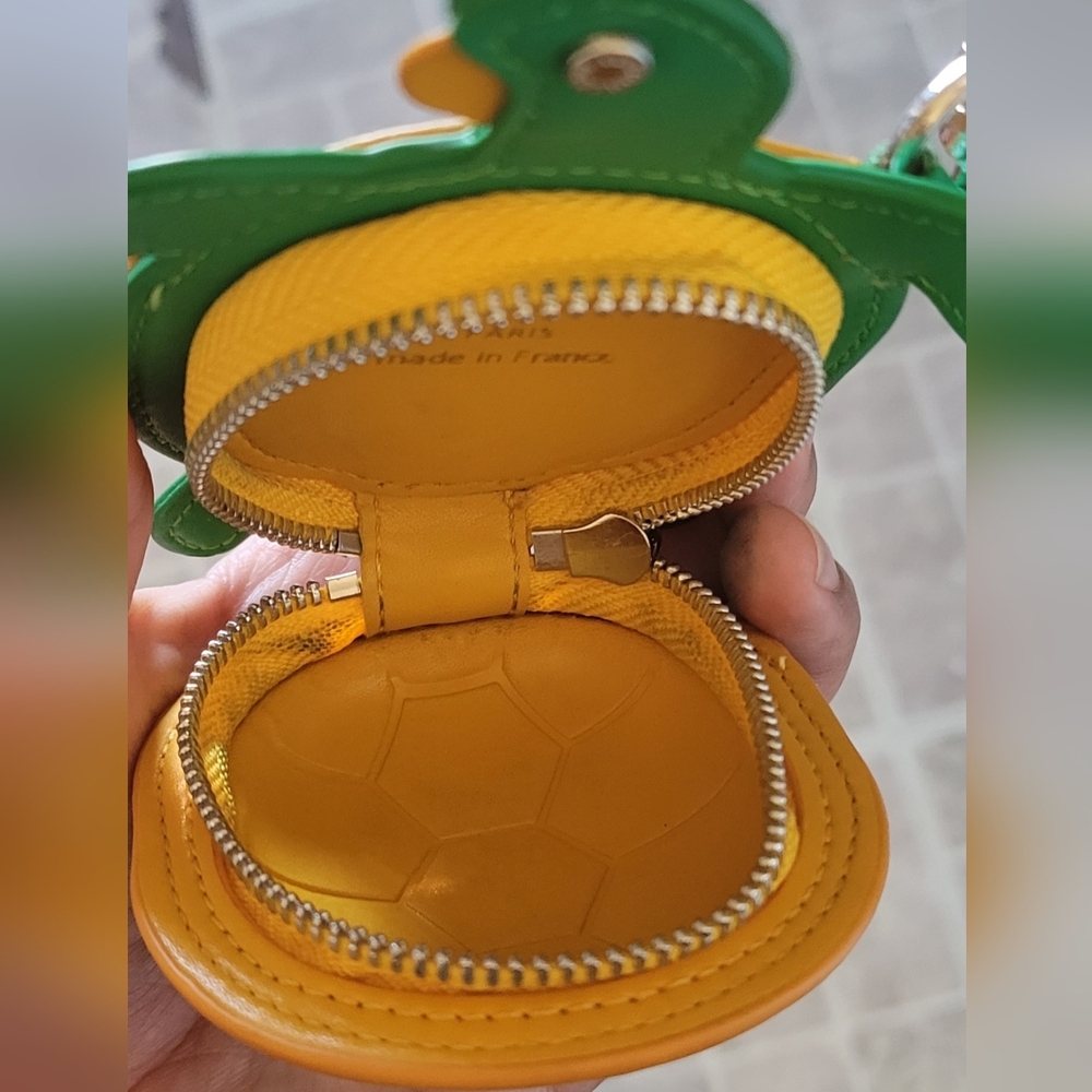 Fashion Turtle Coin Purse - Picture 3 of 5
